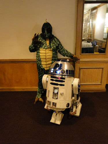 R2-D2 Big Apple Comic Con 2010