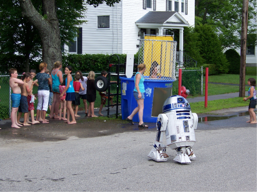 R2-D2 Children's Auction 2009
