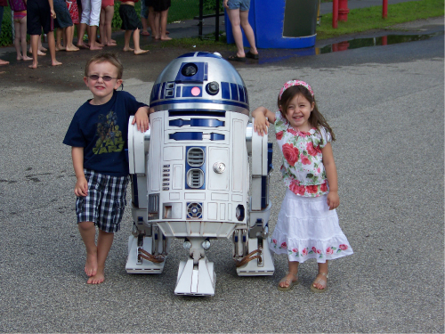 R2-D2 Children's Auction 2009