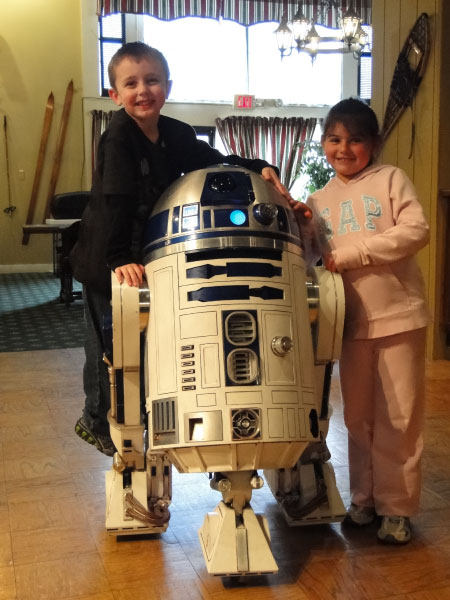Jesse, R2-D2 and Julia