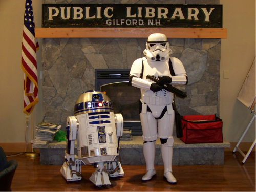 R2-D2 Gilford Public Library 2009