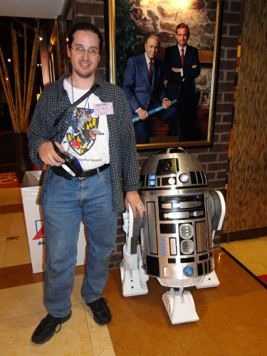 R2-D2 Shore Leave 32 2010